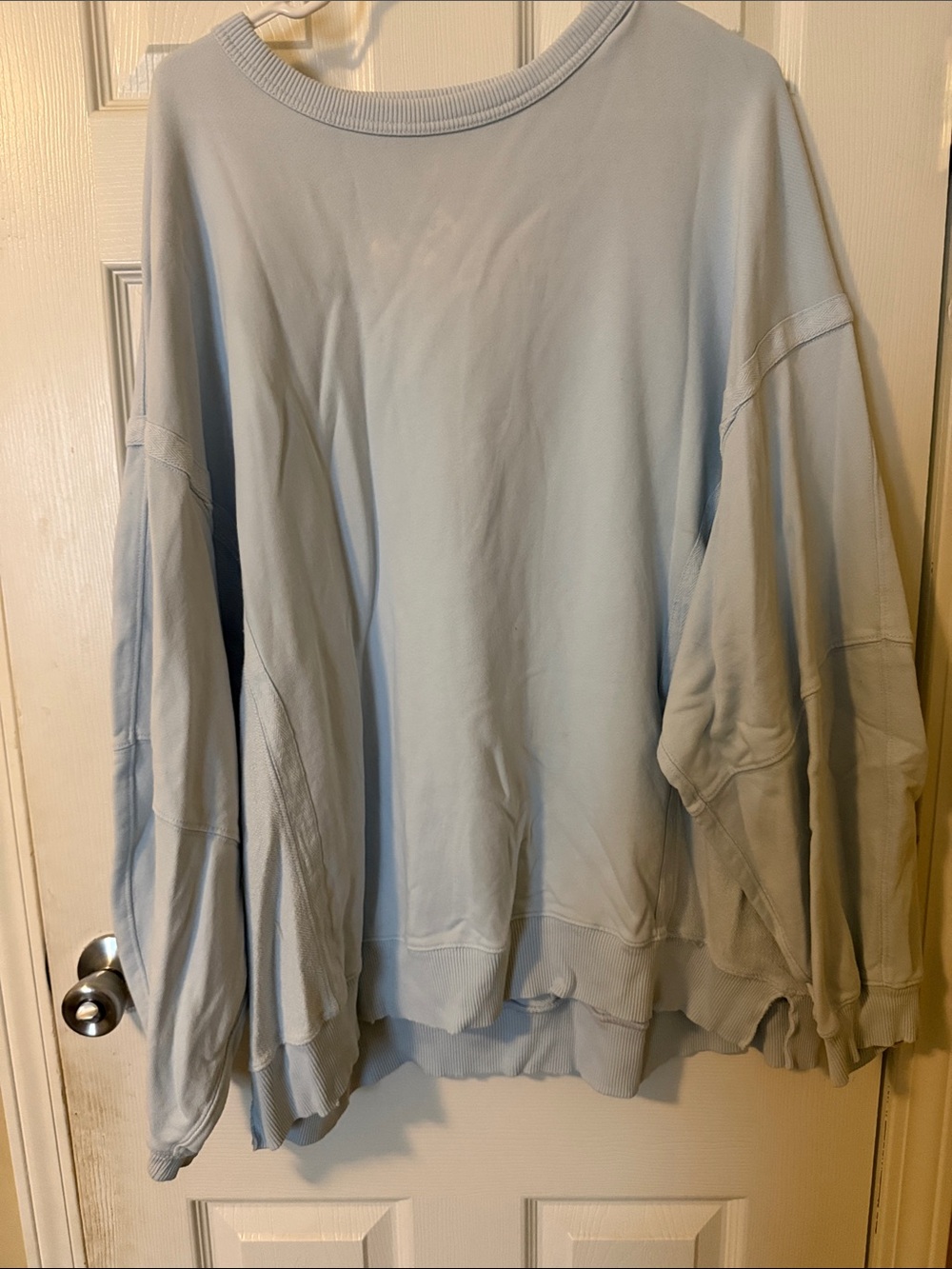 Woman’s Light Blue Oversized Crewneck Sweatshirt